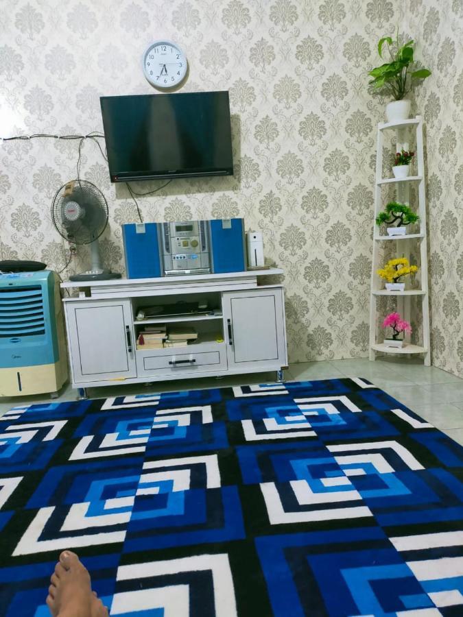 Shifana Homestay Syariah Jogjacarta Exterior foto